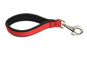 10" Short Close Control Dog Lead In Red With Padded Handle 
