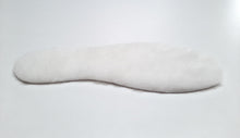 Load image into Gallery viewer, 100% Genuine Sheepskin Insoles For Shoes Boots Trainers Made In The UK Sizes From 2.5 To 13