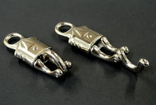Load image into Gallery viewer, 25mm Panic Hooks Nickel Plated Quick Release Clips For Dogs Horse&#39;s Rope Leads Straps