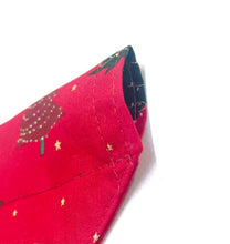 Load image into Gallery viewer, Christmas Dog Bandanas 5 Festive Designs In 4 Sizes 100% Cotton