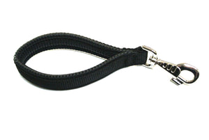 10" Short Close Control Dog Lead In Black With Padded Handle