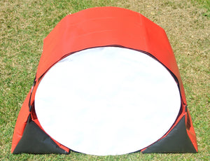 Dog agility tunnel sandbags in red and black 